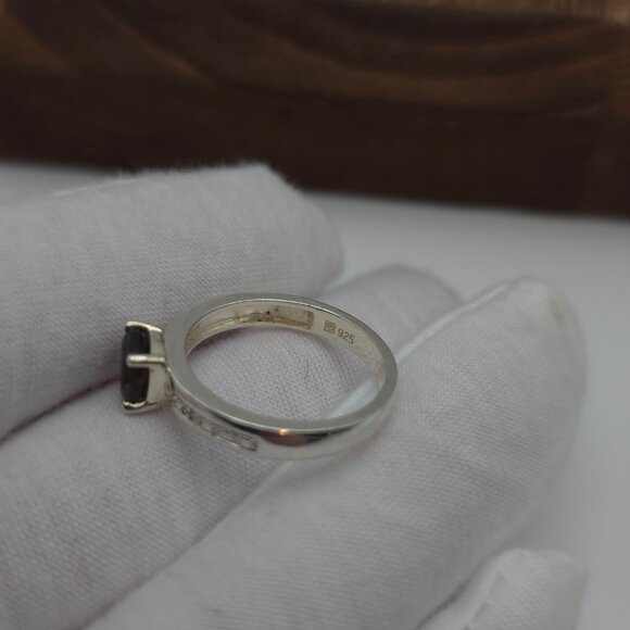 Size 8 925 Sterling Silver Square Smoky Quartz With Diamond Accents Ring - Picture 5 of 8